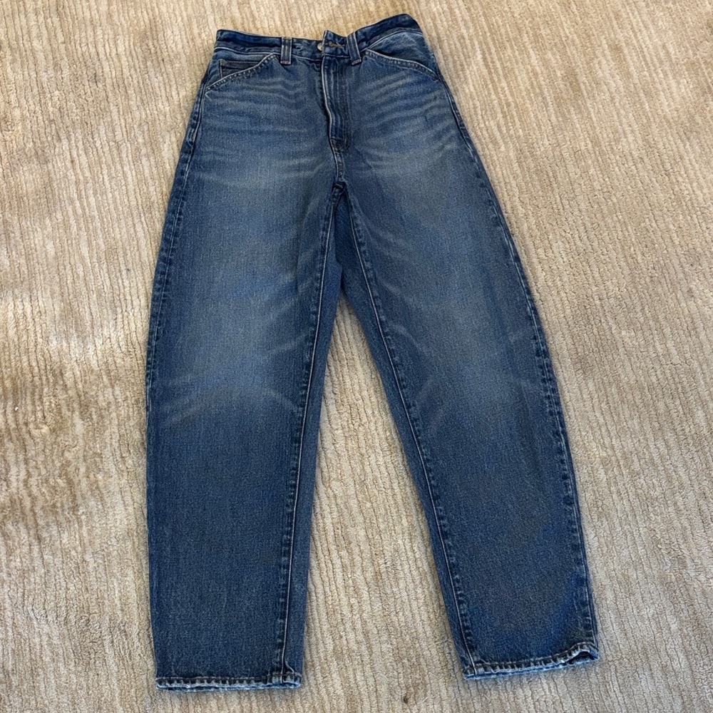 Madewell the curvy balloon jeans